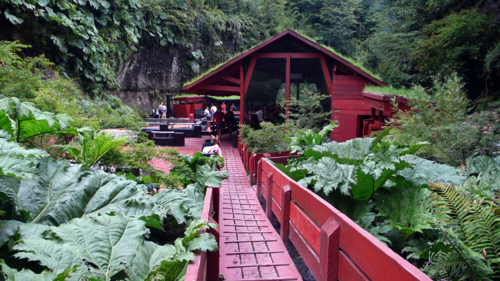 Termas Geometricas in Coñaripe Chili